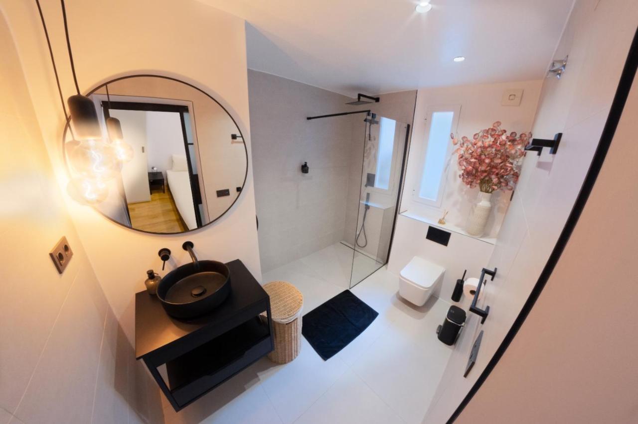 Modern Haven For Urban Explorers By Rems Μάλαγα Εξωτερικό φωτογραφία